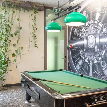 Luzern Youth Hostel *